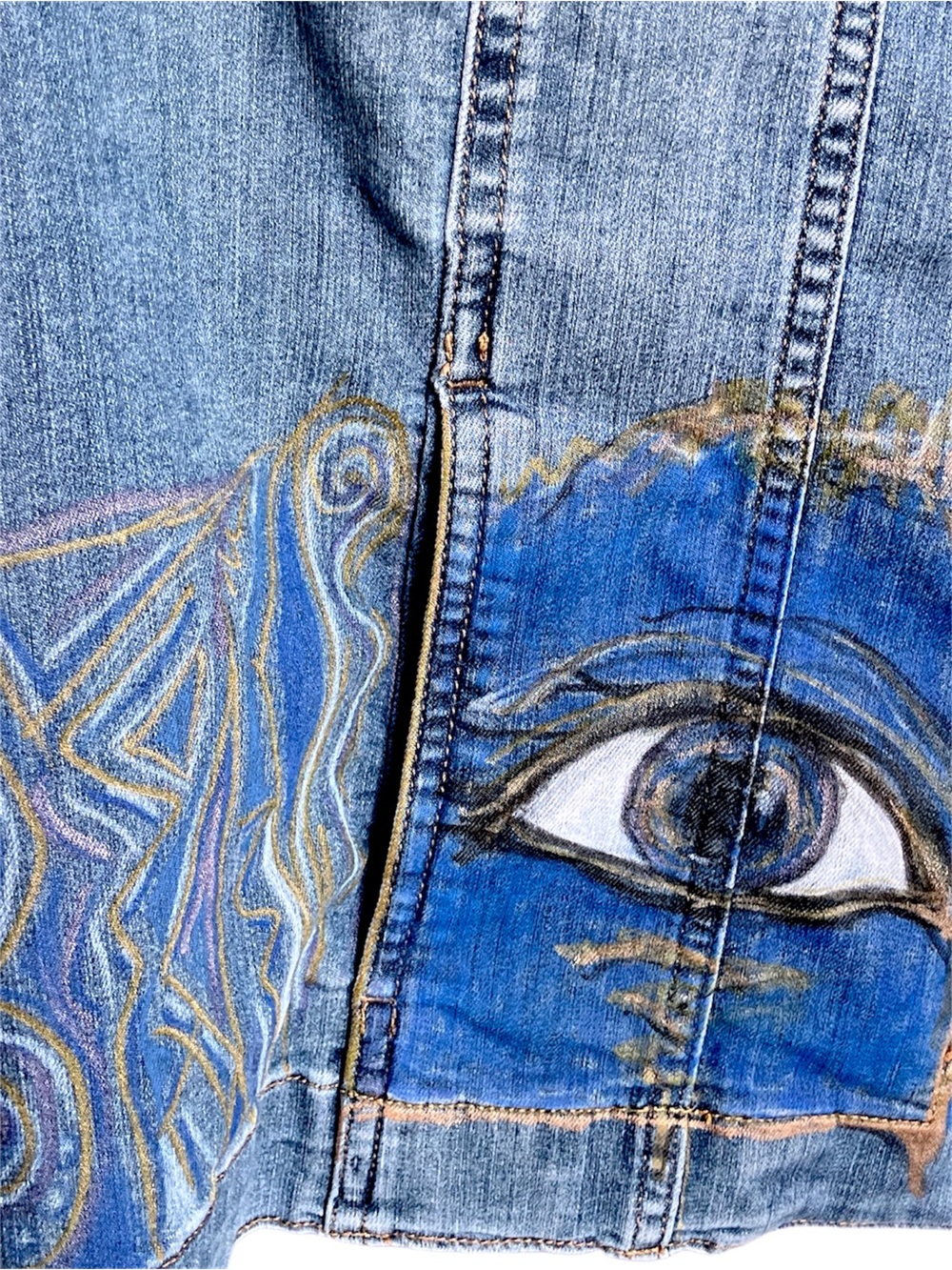 Hand-Painted Blue Third-Eye Goddess Denim Jacket size XL - Picture 6 of 8